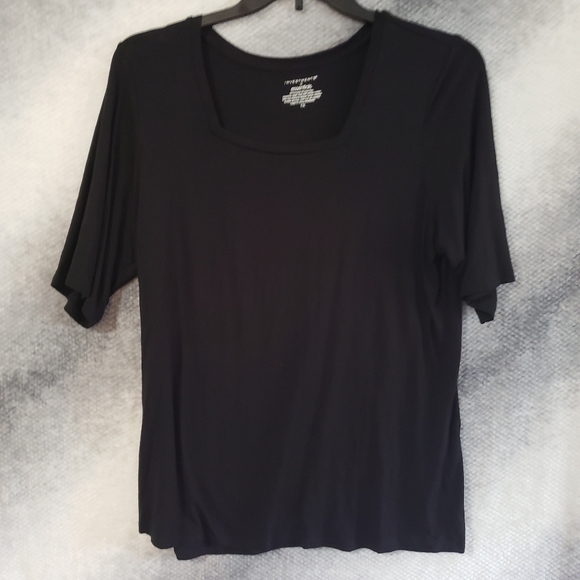 Plus tee top bundle - Picture 2 of 4